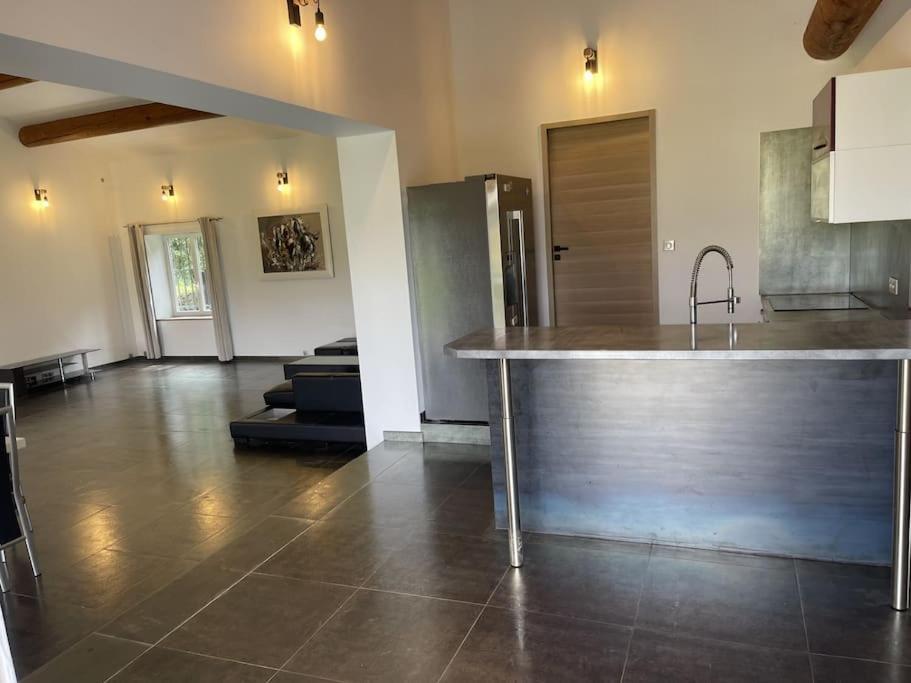 Villa Rians Rians  外观 照片