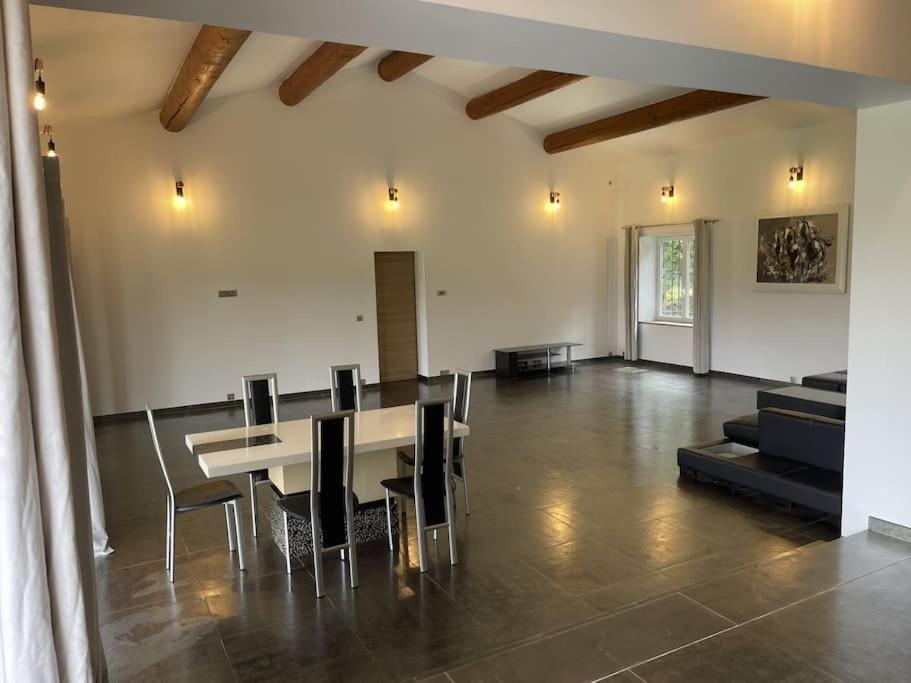 Villa Rians Rians  外观 照片